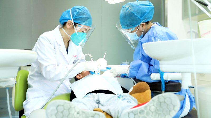 口腔诊所加盟代理，如何规避潜在风险？**